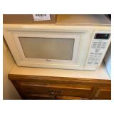 WHIRLPOOL MICROWAVE
