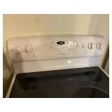WHITE MAYTAG GLASS TOP ELECTRIC COOK STOVE- K
