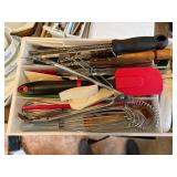 UTENSILS W/ CANDY THERMOMETER/ WHISK/ CAN OPENER- BG