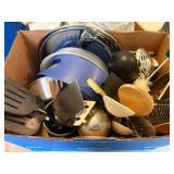 UTENSILS/ PAN/ UTENSIL HOLDER BOX- BG
