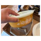 2X PYREX/ 1 CORNING WARE/ CASSEROLE 6 DISHES W/ LIDS- BG