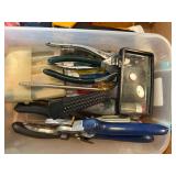 TOOLS & MISCELLANEOUS UTILITY ITEMS- BG