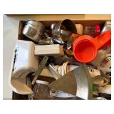 MEASURING CUPS & COOKIE CUTTERS- BG