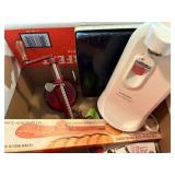 ICE BUCKET/ PINEAPPLE SLICER/ CAN OPENER/ APPLE PEELER- BG