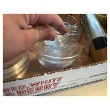 17 CUSTARD CUPS & CHOP CHOP- BG