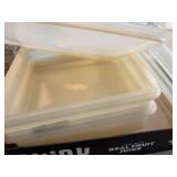 8X8 SQUARE TUPPERWARE- BG