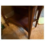 SIDE TABLE 24 X 14 X 21- BB