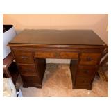 SOLID WOOD DESK W/ GLASS TOP 42 X 21 X 31- BB
