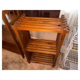 WOOD SHELF UNIT- BB