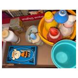 3 MEN IN A TUB FISHER PRICE TOY/ AVON CHARLIE BROWN COMB BOX OF COLLECTIBLE- BB