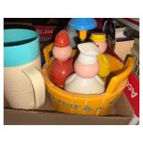 3 MEN IN A TUB FISHER PRICE TOY/ AVON CHARLIE BROWN COMB BOX OF COLLECTIBLE- BB