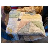 QUILT/ DOLL/ BLANKET & DECOR- BB