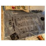 THROW PILLOWS & BLANKETS- BB