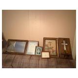 MISCELLANEOUS PICTURES & CROSS MIRROR- BB