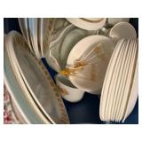 TOTE OF CORRELLE DISHES- PBR