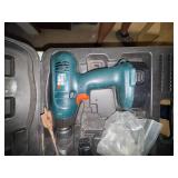 BLACK & DECKER CORDLESS DRILL- OF