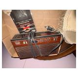 LAMP & CLOCK RADIO- UPB