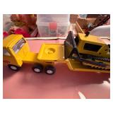 METAL TONKA CEMENT TRUCK/ GRADER W/ SMALL TRUCKS & TRAILERS- UPB