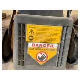 ELECTRIC LAW PUP PUSH MOWER- BMT