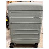American Tourister Stratum Carry-On 20" Hardside Spinner - See images Comes as pictured