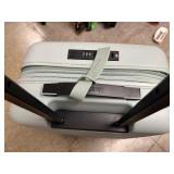 American Tourister Stratum Carry-On 20" Hardside Spinner - See images Comes as pictured