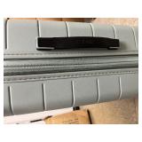 American Tourister Stratum Carry-On 20" Hardside Spinner - See images Comes as pictured