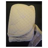 Sucipi Tennis Bags for Women, Lightweight Quilted Tennis Racket Bag, Large Capacity Tennis Backpack for Tennis Racquet, Pickleball Paddles, Badminton - Retail: $36