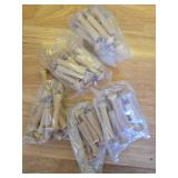 GNIEMCKIN 50 PCS 2.76 Inch Wooden Pegs - Unfinished Wood Shaker Pegs, Screw-on, Functional and Versatile - Retail: $28
