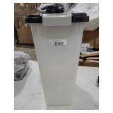 IRIS USA Airtight Pet Food Storage Container with Wheels, Black,
