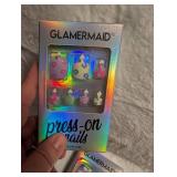 Glamermaid Press-On Nails in Floral Design