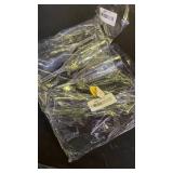 HyHousing 6 Oz Clear Plastic Champagne Glasses 4 Pack, Hard Disposable Plastic Champagne Flute Ideal for Home Daily Life Party Wedding Toasting Drinking Champagnes,New Years Eve Party Supplies - Retai
