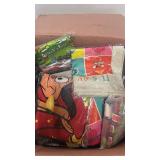 Mixed box of Wall Hangings Tapestryâs Pillow Cover and Miscellaneous