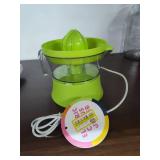 Electric Citrus Juicer in Lime Green