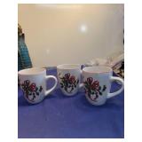 Christmas Holly and Bow Coffee Mugs - Set of 3