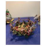Holiday Pine Cone and Berry Candle Ring
