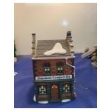 Department 56 Dickens Village Faversham Lamps & Oil Building needs light in box