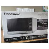 $284 Panasonic 2.2 cu ft Countertop Microwave Oven in Stainless Steel