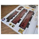 $61 28 pc Wizarding World Harry Potter Hogwarts Express Train Set