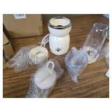La Reveuse Blender, 300W, 17oz Cup/10oz Mug, Retro Style