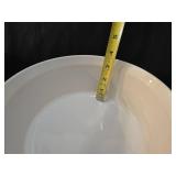French White Corningware Round Casserole Dishes with Lids