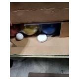 ApudArmis 100mm Bocce Balls Set, Lighter Outdoor Bocce Game for Backyard/Lawn/Beach - Set of 8 Soft PE Balls & 1 Pallino & Nylon Carrying Case & Measuring Tape for Teens Beginners
