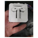 1Pack Wired Earphones for iPhone Earbuds with Lightning Connector (Built-in Mic & Volume Control) [Official Certified] Headphones Compatible with iPhone 14/13/12/SE/11/XR/XS/X/7/7Plus/8/8Plus Headsets