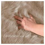 3 x 3 ft Round Latepis Circle Rugs for Bedroom 3ft Brown Beige Round Shag Faux Fur Rug Washable Fluffy Rugs for Living Room Small Area Rug Throw Soft Rug Room Decor