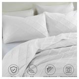 Yiran Quilt Queen Size Bedding Set White Bedspreads Embossed Diamond Pattern 3 Piece Soft Microfiber Coverlet for All Season with 2 Pillow Shams (Full Queen, 96x90 Inch)