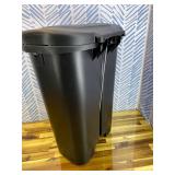 Rubbermaid Classic 13 Gallon Premium Step-On Trash Can with Lid and Stainless-Steel Pedal, Black Waste Bin for Kitchen Black Premium Step-On