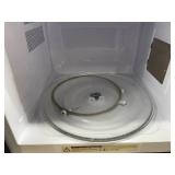 $120 Toshiba 1.2-cu ft 1000-Watt Countertop Microwave Oven with Humidity Sensor and Eco Mode (Stainless Steel) : Target