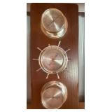 Wall-Mounted Weather Station w/ Barometer, Thermometer and Hygrometer, Please See Pictures