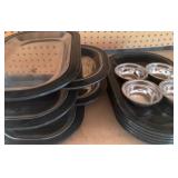 Thermo-Plate Platters (5), Thermo-Plate Liners (5) and 4 Metal Condiment Cups