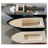 LEGO 60129 Police Boat Hull and (2) Boats