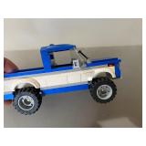 LEGO Ford Truck and Kit 76895 - Ferrari F8